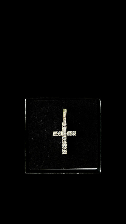 Pandantiv Iced Cross Silver